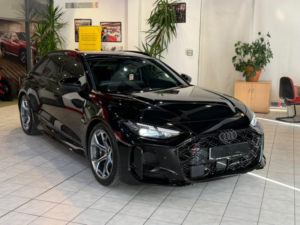 2026 Audi Rs5 2.9 Tfsi V6 25.9kwh Carbon Black in Black — image 3