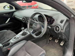 2014 Audi Tt 2.0 Tdi Ultra Sport Euro 6 (s/s) 3dr in Black — image 4