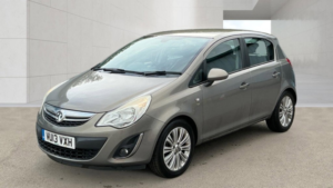 2013 Vauxhall Corsa 1.4 16v Se Hatchback 5dr Petrol Manual Wide Ratio Euro 5 (100 Ps) in Brown — image 2