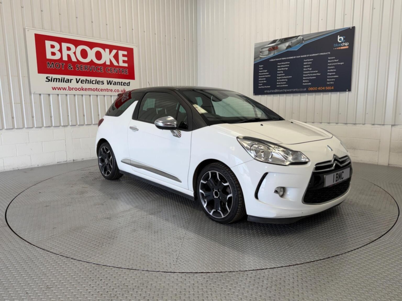 2014 Citroen Ds3 1.6 E-Hdi Airdream Dsport Plus Euro 5 (s/s) 3dr in White — image 1