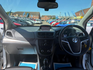 2014 Vauxhall Mokka 1.4t Se 2WD Euro 5 (s/s) 5dr in White — image 2