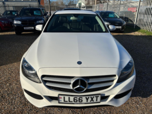 2016 Mercedes-Benz C Class 2.1 C220d Se Executive Edition 7g-Tronic+ Euro 6 (s/s) 4dr in White — image 2