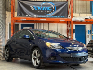 2014 Vauxhall Astra Gtc 1.4t Sri Euro 5 (s/s) 3dr in Blue — image 5