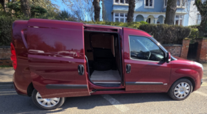 2016 Vauxhall Combo 1.6 Cdti 2300 16v Sportive in Red — image 6