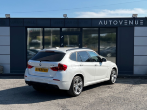 2013 BMW X1 2.0 18d M Sport SUV 5dr Diesel Auto Sdrive Euro 5 (s/s) (143 Ps) in White — image 3