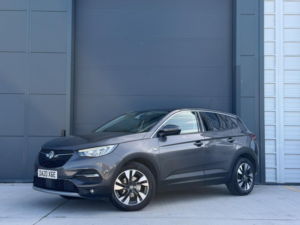 2020 Vauxhall Grandland X 1.2 Turbo Se Premium Euro 6 (s/s) 5dr in Grey — image 3