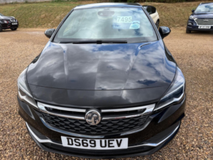 2019 Vauxhall Astra 1.4i Turbo Sri Vx Line Nav Euro 6 (s/s) 5dr in Black — image 2