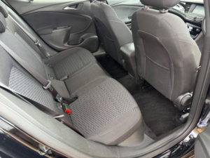 2019 Vauxhall Astra 1.4i Turbo Sri Vx Line Nav Euro 6 (s/s) 5dr in Black — image 5