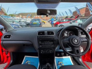 2014 Volkswagen Polo 1.4 Match Edition Euro 5 5dr in Red — image 2