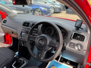 2014 Volkswagen Polo 1.4 Match Edition Euro 5 5dr in Red — image 3