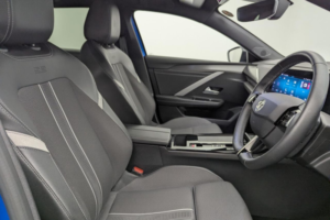 2023 Vauxhall Astra 1.2 Turbo Gs Sports Tourer 5dr Petrol Auto Euro 6 (s/s) (130 Ps) in Blue — image 3