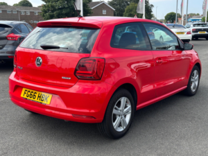 2016 Volkswagen Polo 1.0 Bluemotion Tech Match Hatchback 3dr Petrol Manual Euro 6 (s/s) (60 Ps) in Red — image 4