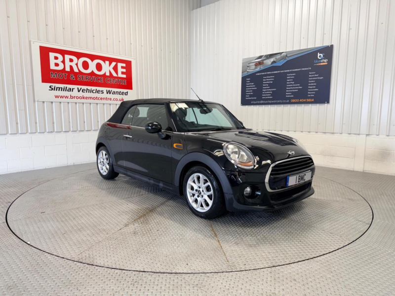 2017 MINI Convertible 1.5 Cooper D Euro 6 (s/s) 2dr in Black — image 1