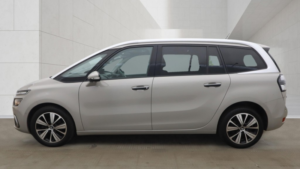 2017 Citroen Grand C4 Picasso 1.6 Bluehdi Flair in Beige — image 6