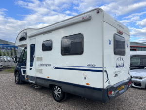 2010 Fiat Ducato 2.2 Ducato 33 Mwb Chassis Cab 2.2l in Blue — image 4