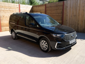 2023 Ford Grand Tourneo Connect 5 SEAT Auto Wheelchair Accessible Disabled Access Vehicle Wav in Black — image 3