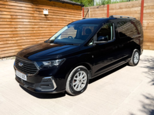 2023 Ford Grand Tourneo Connect 5 SEAT Auto Wheelchair Accessible Disabled Access Vehicle Wav in Black — image 5