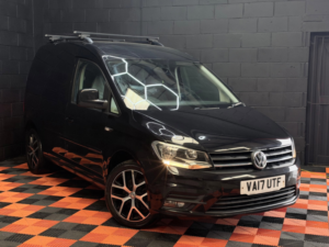 2017 Volkswagen Caddy 2.0 Tdi C20 Bluemotion Tech Black Edition Panel Van 5dr Diesel Manual Swb Euro 6 (s/s) (102 Ps) in Black — image 2