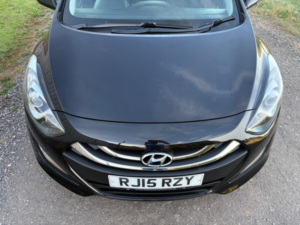 2015 Hyundai I30 1.6 Crdi Blue Drive Active Euro 5 (s/s) 5dr in Black — image 5