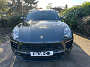 2016 Porsche Macan 3.0 Td V6 S in Grey — image 4