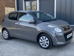 2015 Citroen C1 1.0 Vti Feel in Grey — image 2
