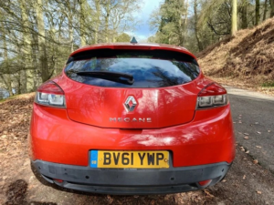 2011 Renault Megane 1.5 Dci Dynamique Tomtom Coupe 3dr Diesel Manual Euro 5 (110 Ps) in Red — image 2