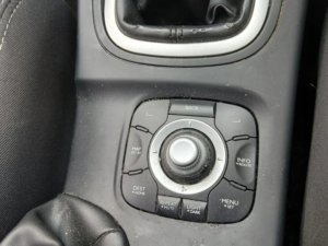 2011 Renault Megane 1.5 Dci Dynamique Tomtom Coupe 3dr Diesel Manual Euro 5 (110 Ps) in Red — image 6