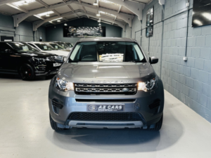 2015 Land Rover Discovery Sport 2.0 Td4 Se in Grey — image 2
