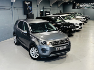 2015 Land Rover Discovery Sport 2.0 Td4 Se in Grey — image 4