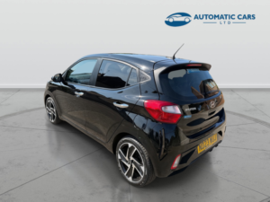 2023 Hyundai I10 Mpi Premium in Black — image 5