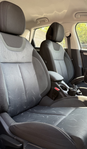2012 Citroen C4 1.6 Hdi 16v Vtr+ in Silver — image 5