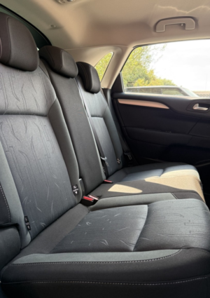 2012 Citroen C4 1.6 Hdi 16v Vtr+ in Silver — image 6