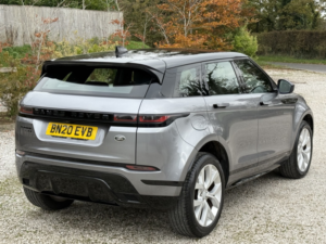 2020 Land Rover Range Rover Evoque 2.0 D150 R-Dynamic S in Grey — image 3