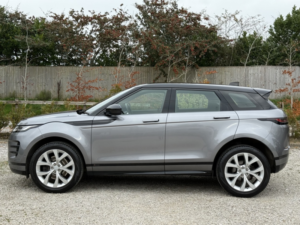 2020 Land Rover Range Rover Evoque 2.0 D150 R-Dynamic S in Grey — image 5