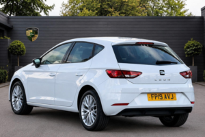 2019 SEAT Leon 1.5 Tsi Evo Se Dynamic Euro 6 (s/s) 5dr in White — image 5