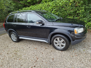 2009 Volvo Xc90 2.4 D5 Active in Black — image 2