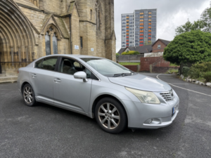 2009 Toyota Avensis 2.0 D-4d Tr in Silver — image 2