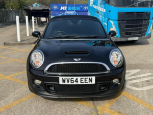 2014 MINI Roadster 1.6 Cooper S Euro 5 (s/s) 2dr in Black — image 2