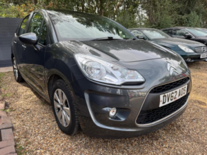 2012 Citroen C3 1.4 Vti 16v Vtr+ Euro 5 5dr in Grey — image 4
