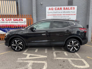 2017 Nissan Qashqai 1.6 Dci Tekna 4WD Euro 6 (s/s) 5dr in Black — image 4