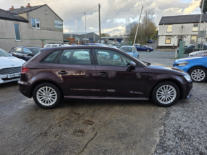 2015 Audi A3 1.6 Tdi Ultra Se Technik in Red — image 4