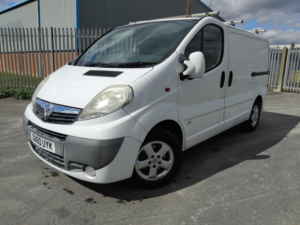 2010 Vauxhall Vivaro 2.0 Cdti Sportive in White — image 2