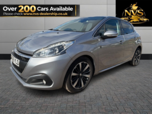 2019 Peugeot 208 1.2 Puretech Tech Edition in Grey — image 3