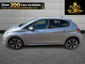 2019 Peugeot 208 1.2 Puretech Tech Edition in Grey — image 4