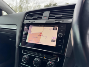 2018 Volkswagen Golf 1.6 Tdi Gt Euro 6 (s/s) 5dr in Silver — image 3