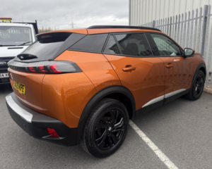2020 Peugeot 2008 Allure 1.2 Puretech in Orange — image 5