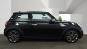 2017 MINI Hatch 2.0 Cooper S Seven Euro 6 (s/s) 3dr in Black — image 5