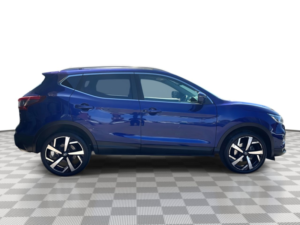 2018 Nissan Qashqai 1.6 Dci Tekna SUV 5dr Diesel Xtron Euro 6 (s/s) (130 Ps) in Blue — image 5