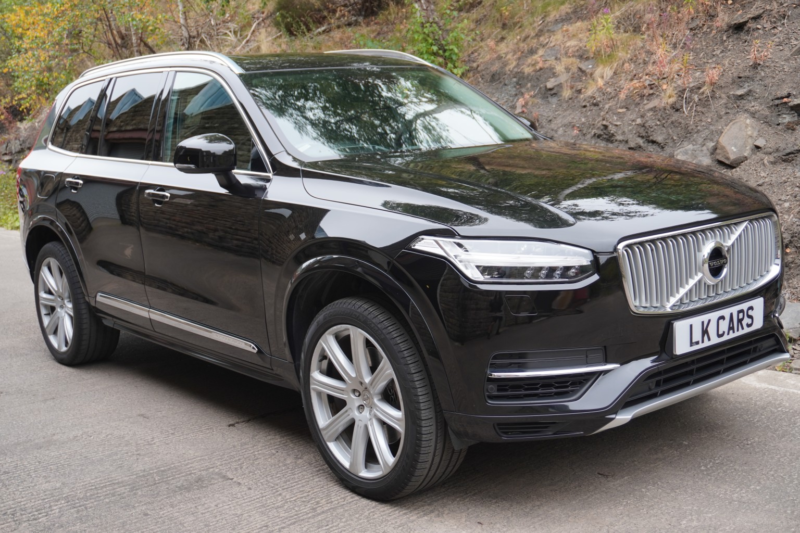 2018 Volvo Xc90 2.0 Inscription Pro T8 Twin Engine AWD in Black — image 1