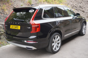 2018 Volvo Xc90 2.0 Inscription Pro T8 Twin Engine AWD in Black — image 4